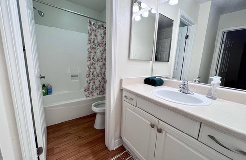 Silver Strand Apartment | Nice 1-bedroom apartment in Marina del Rey