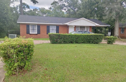 Mobile House | Nice 3 bedroom house with AC. In Charming Mobile Al.