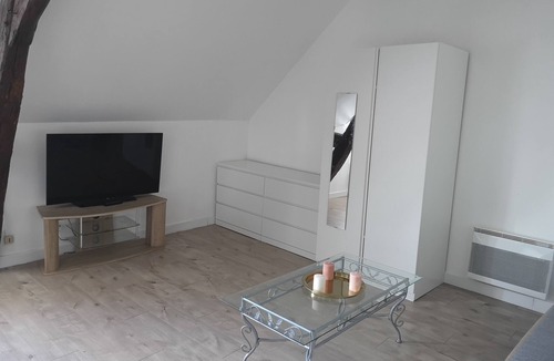 Corbeil-Essonnes Apartment | Nice studio in Corbeil essonnes