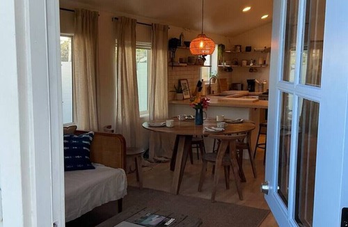 Ventura House | NIDO CIELO- surf shack