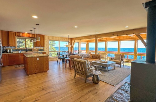 Grand Marais House | Njordhaus - Lake Superior - Grand Marais, MN - Cascade Vacation Rentals
