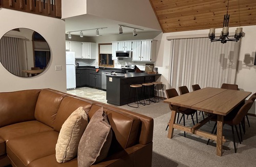 Wautoma Cottage | No steps to lake, sandy beach, hot tub, amazing sunrises, supperclub on lake