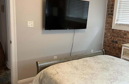 Highlands - Perkins Apartment | North Gates of LSU 2 bedroom w&d pool