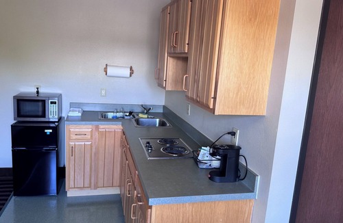 Ely Hotel | Northwoods Inn & Suites
