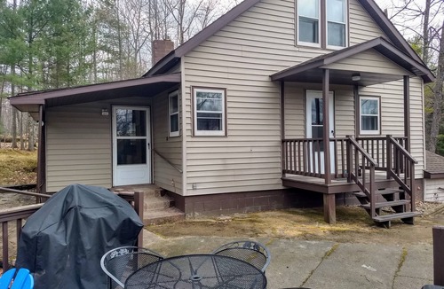 Harshaw House | Northwoods Lake Home for Family Vacations