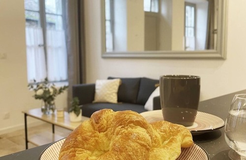 Senlis Apartment | Notre Dame de Senlis par La Boite en plus