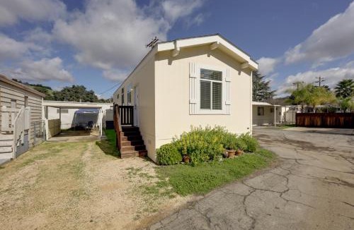 Oak View House | Oak View Home w/Private Covered Patio!