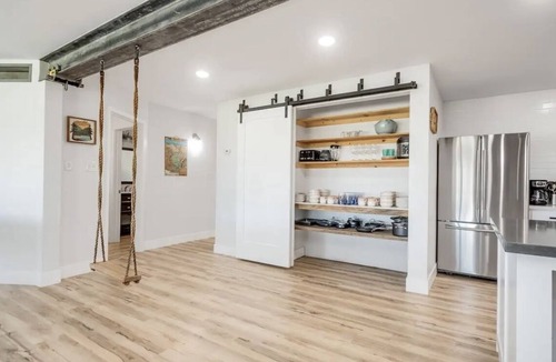Clovis House | Oasis in ❤️ of Clovis with Pool