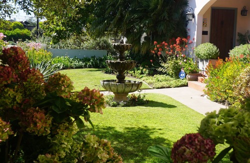West Mesa House | Ocean Breeze Suite ~ A Quiet Coastal Retreat