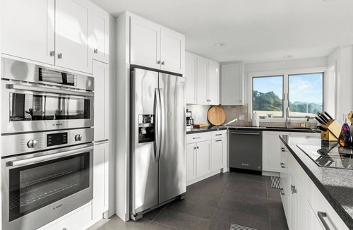 Sea Ranch House | Ocean front bluff top oasis with spectacular views Sleeps up to 8