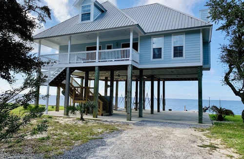 Ocean Springs House | Ocean Springs Beach Front Property with Breathtaking Views of the Gulf!