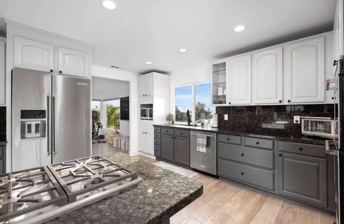 Ventura House | Ocean View Luxury Hillside Home- Ventura Hills