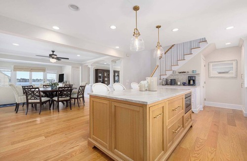 Top of the Hill House | Ocean View Newport Retreat Near Beach & Cliff walk