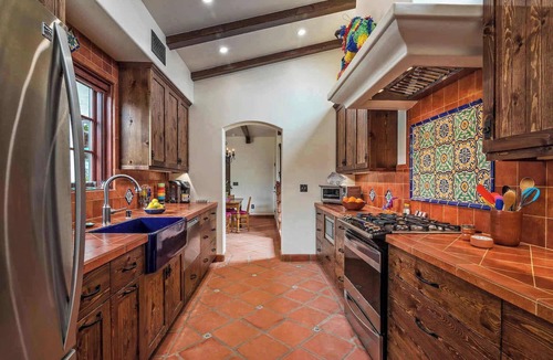 West Mesa House | Ocean View Steps To Beach Sleeps 6