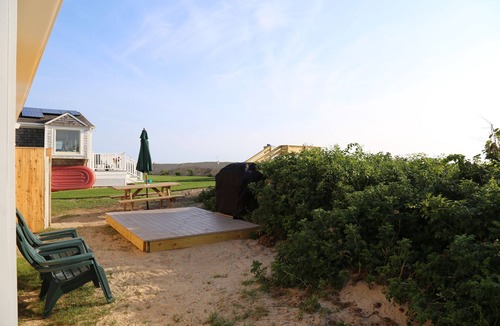 Sandwich Cottage | Oceanfront Beach Cottage Views of Cape Cod Bay and Canal