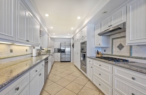 South Oceanside House | Oceanfront Getaway, Private Beach, Fire Pit, 5BR