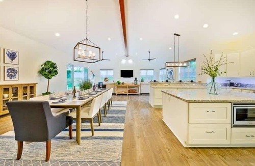 Fire Mountain House | Oceanside Oasis: Fire Mountain Retreat
