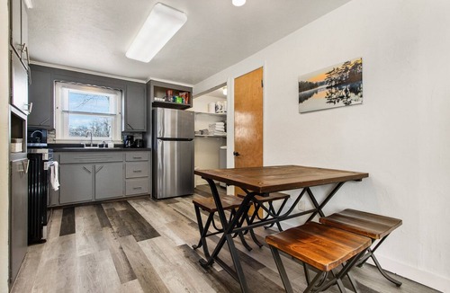 Oconto House | Oconto Hideaway- Mid/Long term stays welcome!