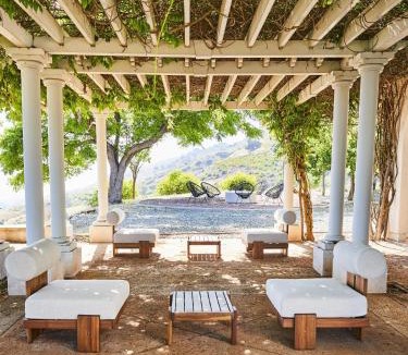 Ojai Villa | Oja Mountain Ridge
