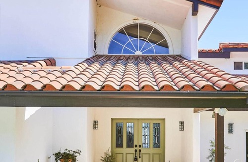 Ojai Villa | Ojai Mountain Ridge Estate, Private Ojai Vineyard Villa