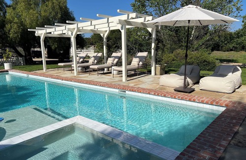 Ballard House | Olive Branch Farm; A luxury farm stay.