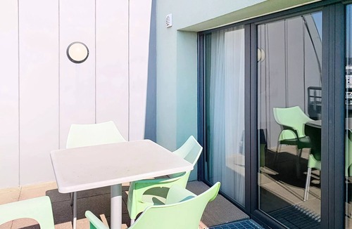Centre Ville Rive Gauche Apartment | One-Bedroom Studio for 2 People - Terrace