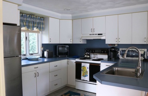 Bonnet Shores House | One Level home, A/C bonnet