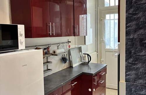 Saint-Lambert Apartment | Opposite the Parc des Expos and metro station, comfortable apartment for 7 people!