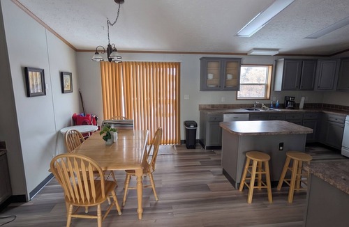 Underwood House | Otter Tail River- 3BR 2BA Cozy Home Escape