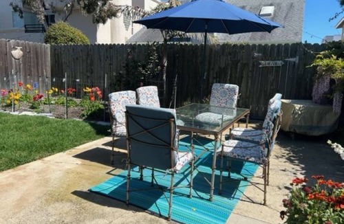 Oxnard Shores House | Oxnard Shores via private path is a 3 min walk !