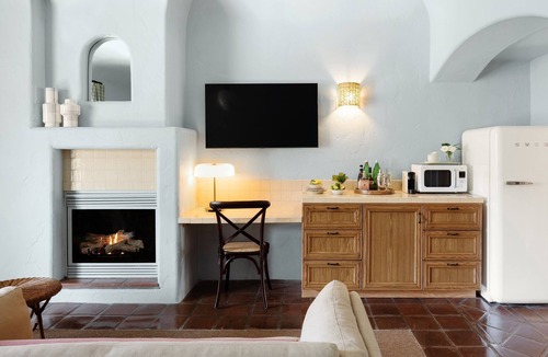 Presidio Neighborhood Hotel | Palihouse Santa Barbara