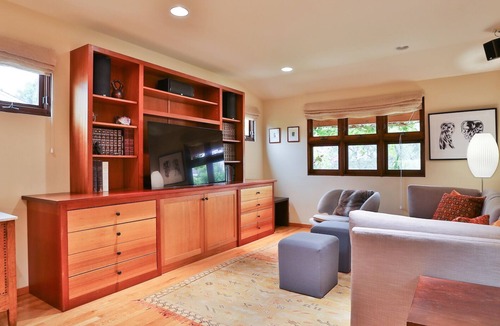 Pacific Palisades House | Palisades Gem with pool & jacuzzi walk to Village