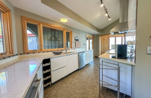 Grand Marais House | Panorama House - Lake Superior - Grand Marais, MN - Cascade Vacation Rentals