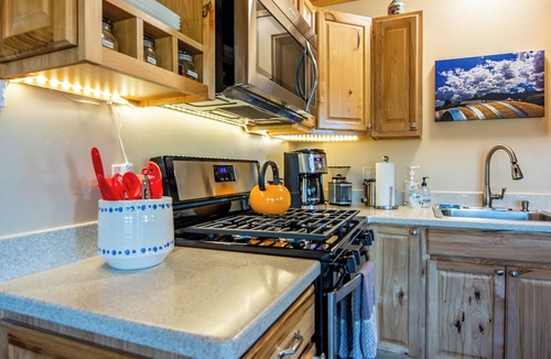 Cornville Cottage | Panoramic Valley View Retreat Near Sedona Hot Tub Pool