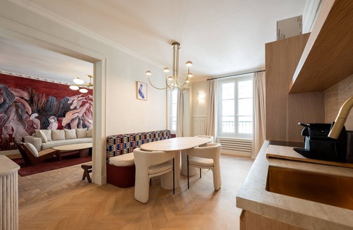 Quartier de la Place-Vendome Apartment | Par044 - 3 bedroom apartment next Vendôme