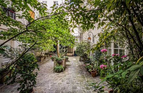 Archives Apartment | Paris 3eme - Place des Vosges - Musée Carnavalet - Studio
