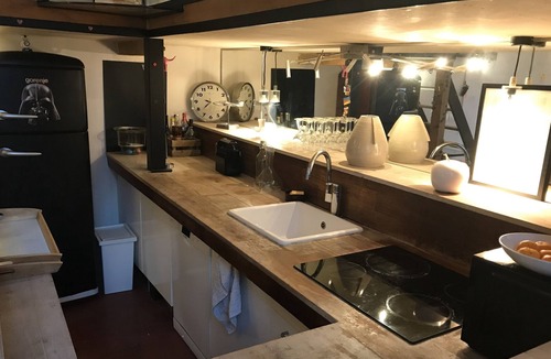 Saint-Vincent-de-Paul Condo | PARIS : LOFT Lovely Ideal for a Family