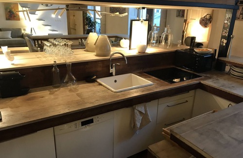 Saint-Vincent-de-Paul Condo | PARIS : LOFT Lovely Ideal for a Family