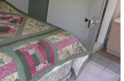 Sunset Park Hotel | Pavilions Motel