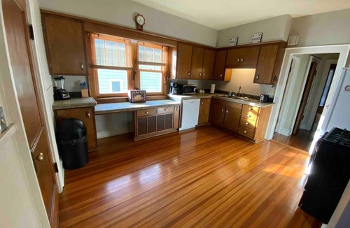 Little Italy House | Payton’s Place in the middle of Little Italy