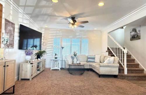 Simi Valley House | Peace of Paradise - Heated Pool, Spa & Fireplace