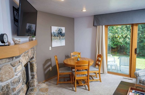 Fish Creek Condo | Peacefield at The Hilltop Condo