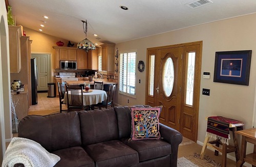 Ramona House | Peaceful 2-bedroom country house nestled on a 26 acre ranch in charming Ramona.
