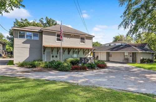 Jefferson Apartment | Peaceful 2BR by Ochsner for Patients & Pros