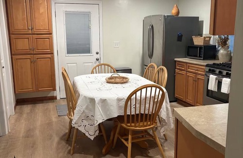East Somerville Apartment | Peaceful and cozy apartment in great location.