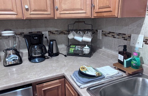 East Somerville Apartment | Peaceful and cozy apartment in great location.