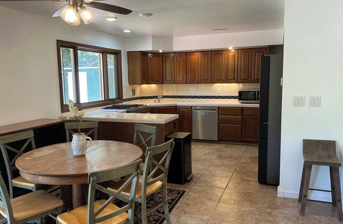 Ojai House | Peaceful Furnished 4BR Ojai Garden Retreat + EV Charger/Monthly Stay