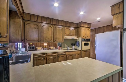 Tougaloo House | Peaceful Home, Colleges-Hospitals-Shops Close, Corporate Bookings Welcome