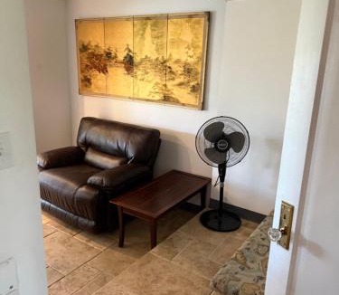 Hollywood Dell Apartment | Peaceful Zen,1BDR Home in Hollywood Hills