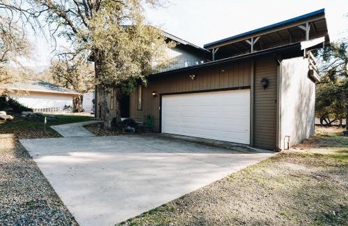 Three Rivers House | Pebble Creek